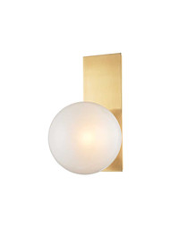 Hinsdale 1-Light Wall Sconce in Aged Brass.